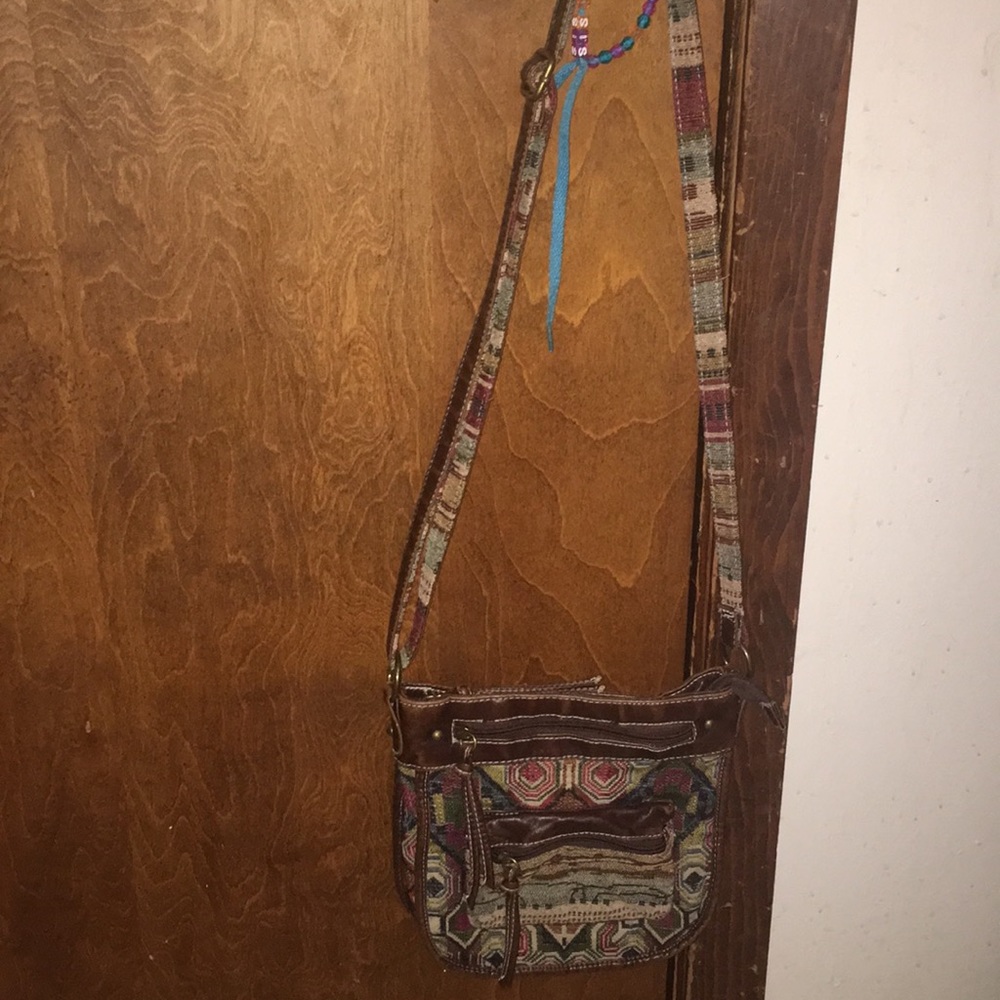 Crossbody purse